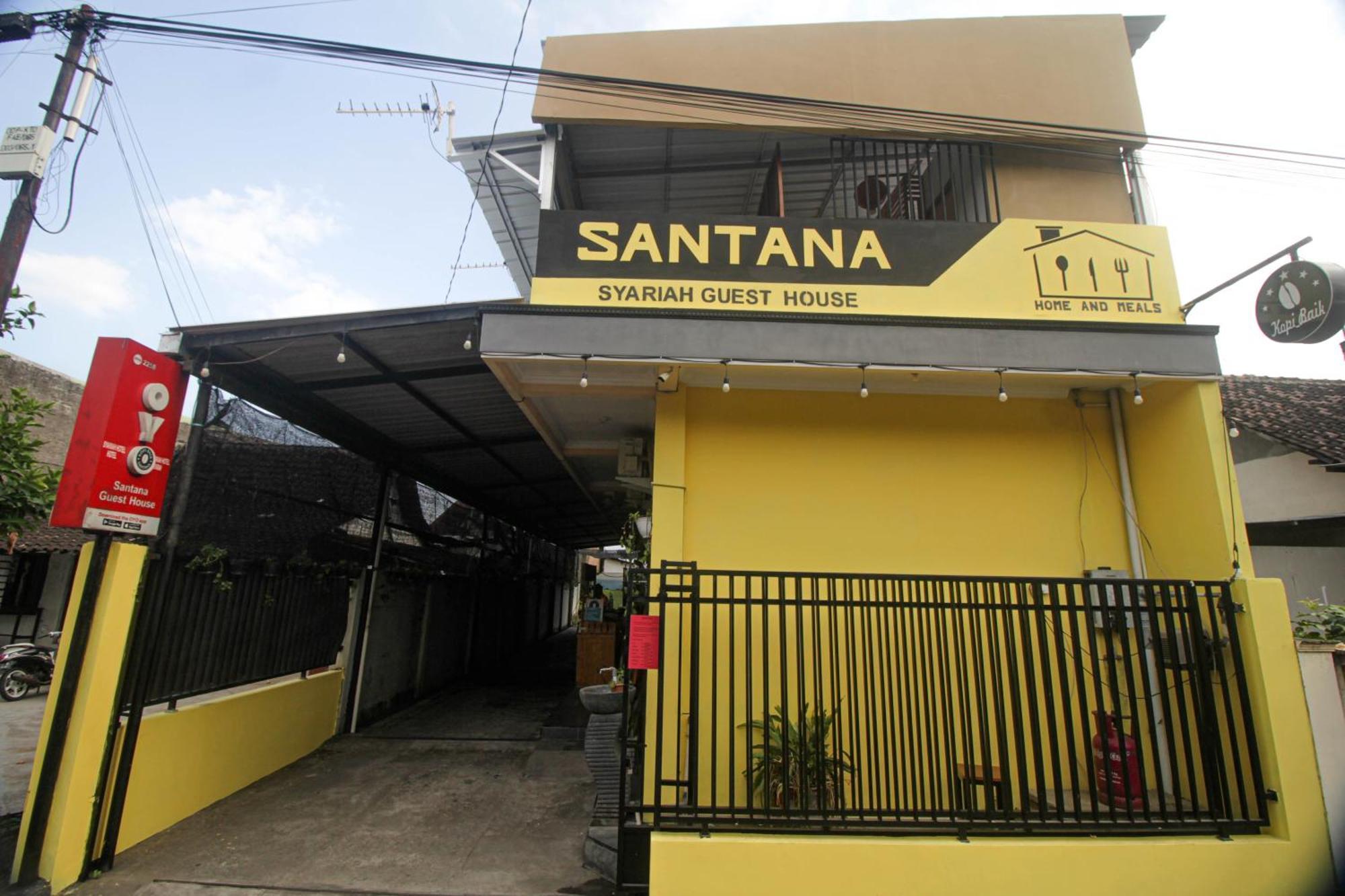 Super Oyo Capital O 2258 Santana Syariah Guest House Kartosuro Zewnętrze zdjęcie